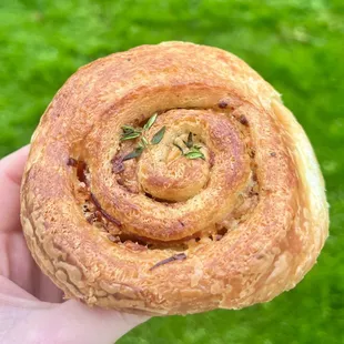 herb, ham, and cheese roll