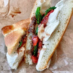 Caprese sandwich