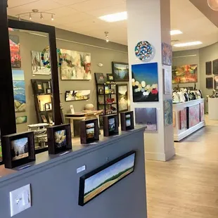 Inside Hayley Gallery