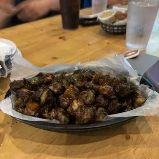 Crispy Brussels with spicy sauce, awesome!!!!