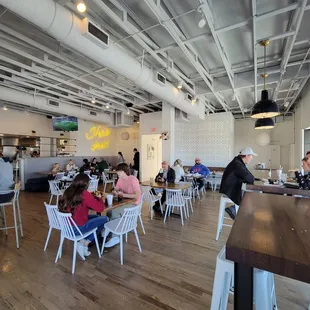 Sunday lunch crowd January 2022