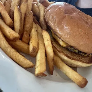 Kid Burger-meat&cheese only