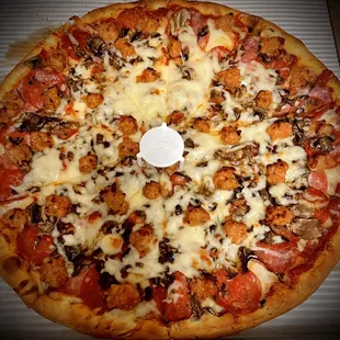 The Alexander Pizza w/extra cheese