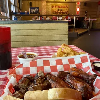 Burnt Ends & Wings Platter