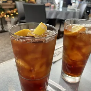 drink, oysters and mussels