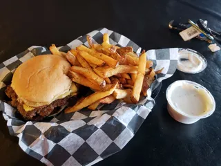 Lindys Lunch