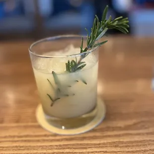 Pear cocktail