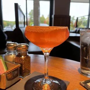 Fall Fizz cocktail