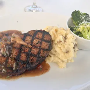 Grilled meatloaf