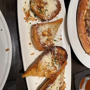 Garlic toast