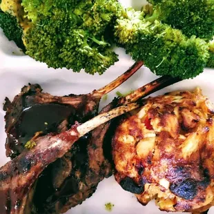 Lambchops / jumbo lump crabcake