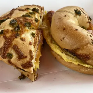 Breakfast Bagel Deluxe