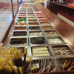 Large variety of toppings