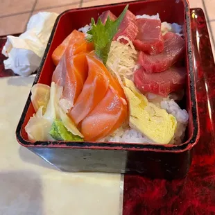chirashi