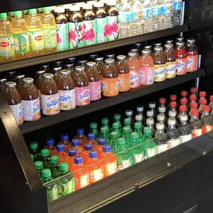 drink, cupcakes