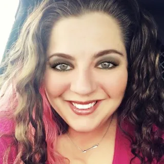 Sara E.