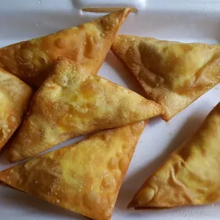 Order of crab rangoon