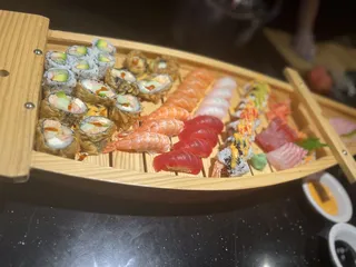 Shen's Szechuan & Sushi