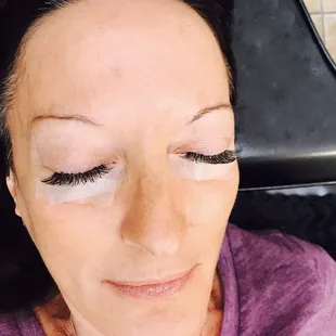 Voila! Lashing out!!