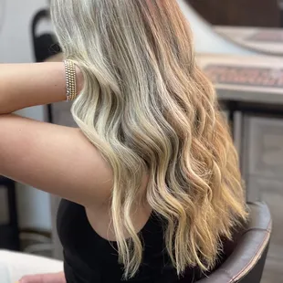 Blonde by Pia