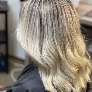 Gorgeous highlights/lowlights  Hair by pia