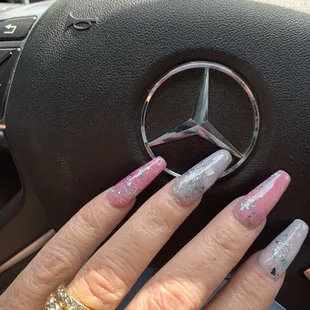 More "by me/ on me" nails.