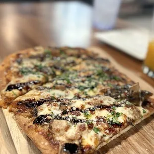 Truffle Flat Bread