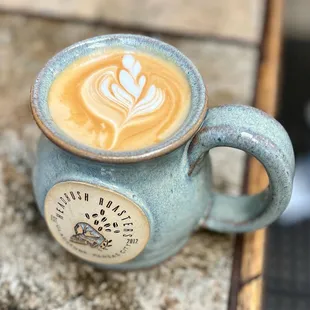 Headrush signature latte and a beautiful stone ware mug