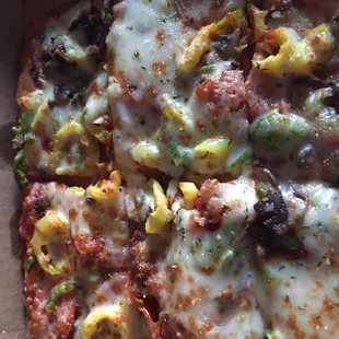 Combo pizza.  Substitute banana peppers for the onions