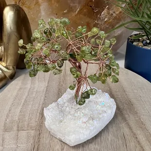 Prehnite bonsai with Angel aura base