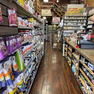 a grocery store aisle