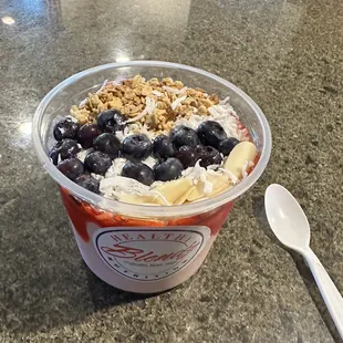 My toppings were blueberries, coconut, almonds, and granola.