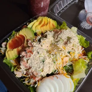 Make your own salad (protein chicken salad)
