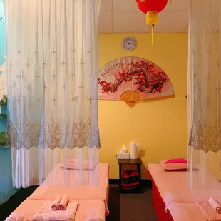 Simply the Best Therapeutic Massage.. Relaxing Clean and Legal. Always striving to be best. Thanx