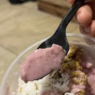 Not sure if you can see it in the photo, but those are all ice pieces. Smoothie bowl shouldn&apos;t be crunchy!