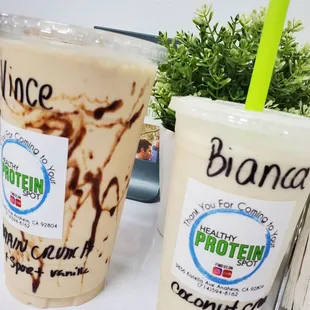 a smoothie and a smoothie