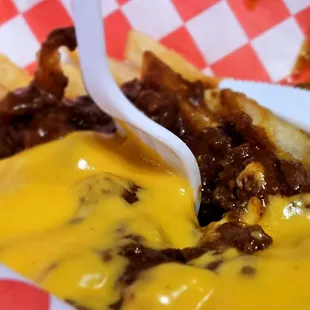 Chili Cheese Flatliner Fries