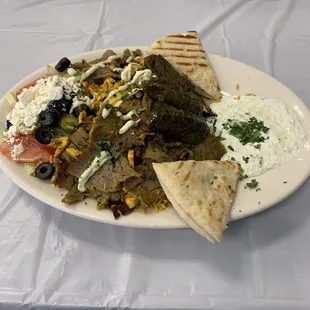 Lamb and chicken platter