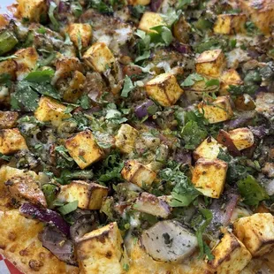 Paneer tikka pizza