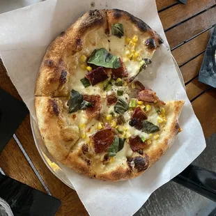 Corn and bacon pizza (August 2021 special)