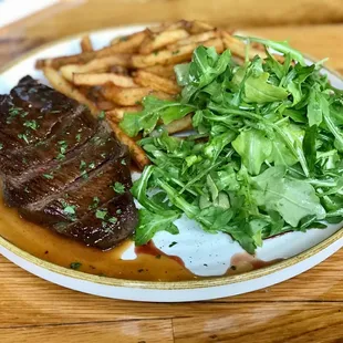 Steak frites &amp; fries