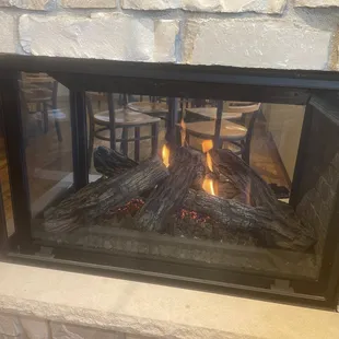 Love by the fireplace nearby every part of the seating areas. Spacious, open, airy and clean.