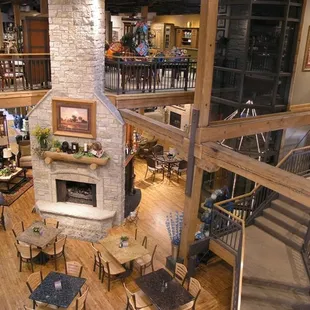 Cafe located on 1st floor of Benson Stone Company