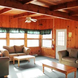 Retreat-Style Lodging: Trask Lodge