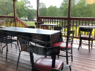 Whispering Woods Cafe