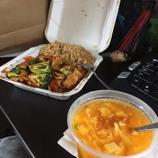 Small sized chicken and broccoli with small egg drop soup (8/7/17). $9.07, out the door.