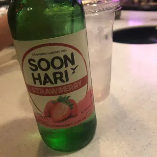 Soon Hari Soju - strawberry