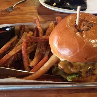 Mmmerica Burger