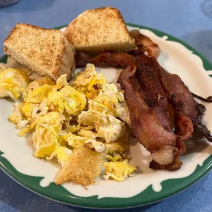 Eggs. Bacon. English Muffin toast.