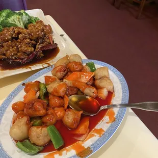 food, chicken wings and fried chicken